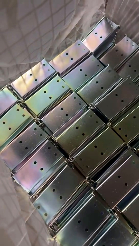 5905S超强耐蚀性三价铬红彩钝化剂