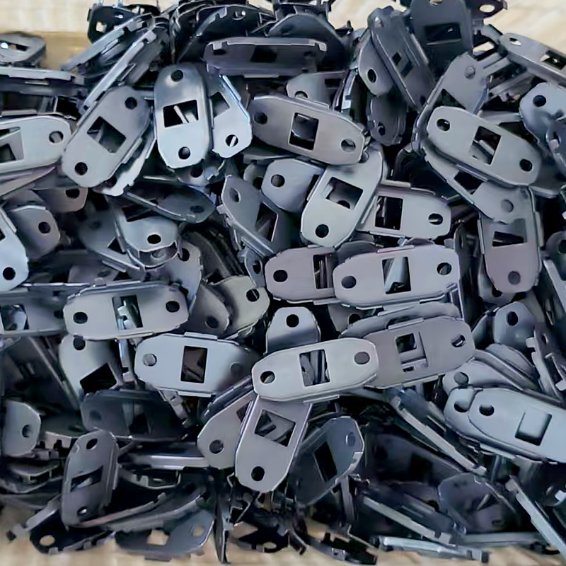 SX-5183锌镍合金三价铬蓝色钝化剂