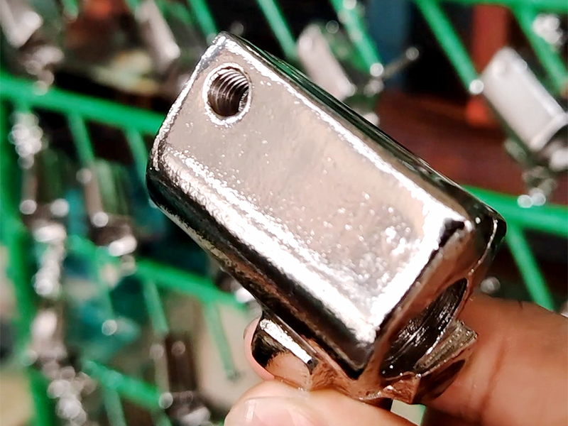 SX-5705R铜镍铬仿金水性全能防锈封闭剂