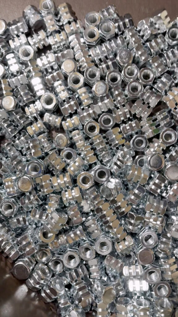 5666三价铬银白钝化剂